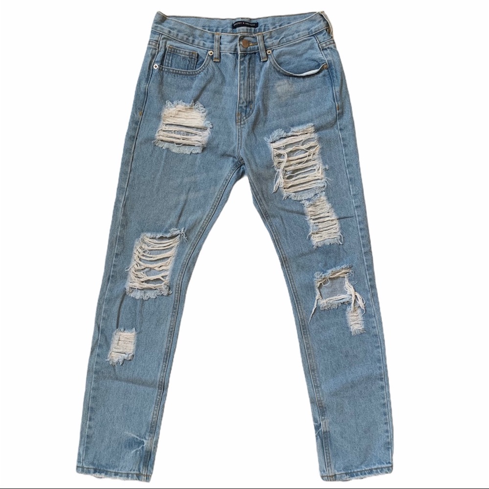 Brandy Melville Distressed Boyfriend Jeans - Picture 10 of 10